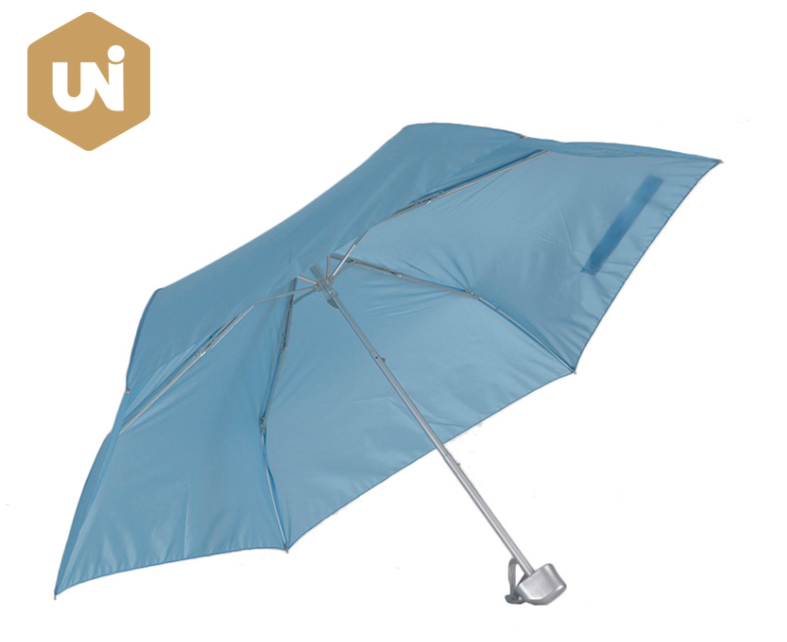 Diferența dintre o umbrelă de soare și o umbrelă de soare