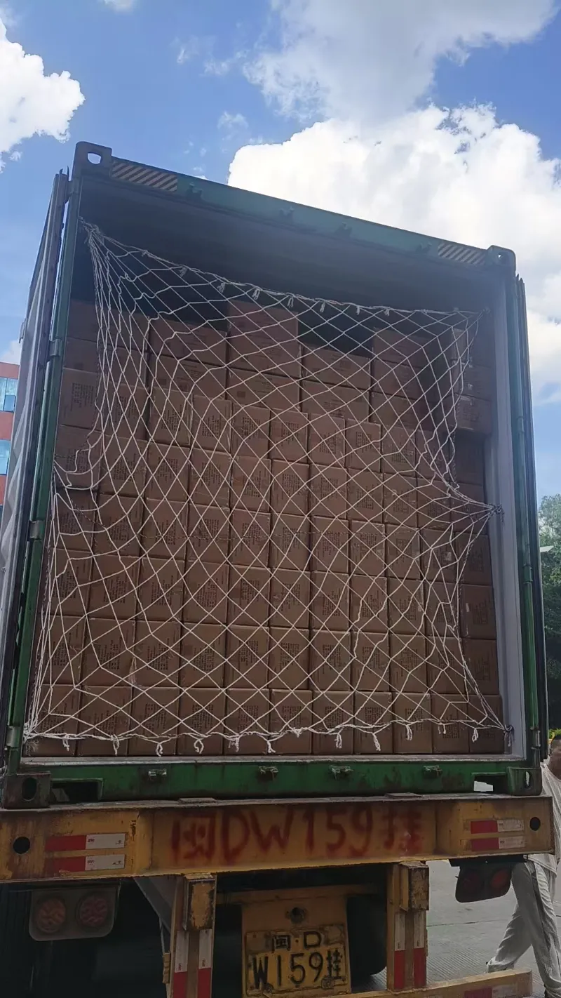 Navigați peste mări! Un lot de umbrele de înaltă calitate de la Jinjiang Fengyuan umbrella a fost expediat cu succes în S.U.A.
