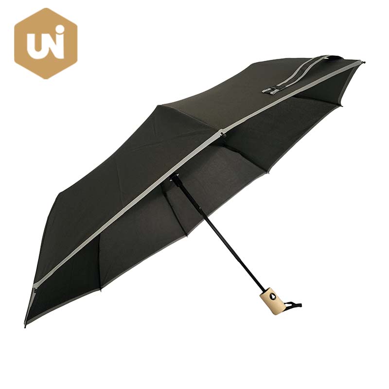 Umbrelă automată pliabilă din lemn cu trei